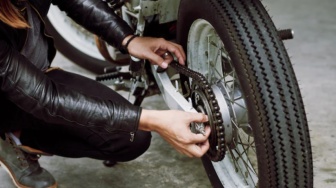 5 Rekomendasi Ban Tubeless untuk Honda Revo yang Aman dan Nyaman