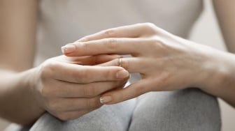 Benarkah Jin Dasim Sebabkan Perceraian? Ini Faktanya Menurut Literatur Islam