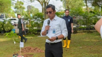 Bank Sumsel Babel Perkuat Gerakan Hijau Lewat Program 1 Tree 1 Employee