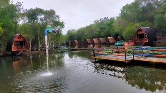 Berkabut dan Sunyi, Danau Shuji 'Ubud'-nya Sumsel Ini Bikin Hati Langsung Adem