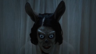 Sinopsis Film Hokum, Ketika Novelis Horor Terjebak dalam Teror Mengerikan