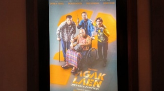 Saat Komedi Menjadi Cermin: Agak Laen 2 Menyala Pantiku dan Ketidakpercayaan pada Pejabat