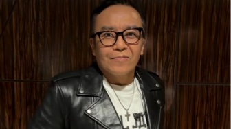 Ade Tya Disebut Kegeeran, Pengacara Beberkan Alasan Ari Lasso Putus