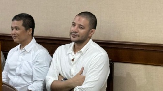 Sambil Nangis, Ammar Zoni Sebut Perceraian dengan Irish Bella Pemicu Kehancuran Mentalnya