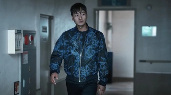 Deretan Drama dan Film Original Netflix yang Dibintangi Park Hae Soo