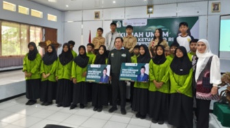 Salurkan Beasiswa PIP di Curup, Ketua DPD RI: Presiden Sungguh-Sungguh Tingkatkan Kualitas SDM