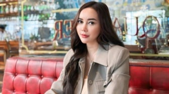 Isu Hubungan dengan Ridwan Kamil Merebak, Aura Kasih Singgung Ujian Hidup