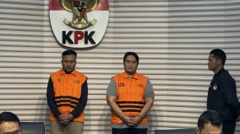 Diduga Lakukan Pemerasan hingga Ratusan Juta, Kajari dan Kasi Intel Kejaksaan Negeri HSU Ditahan KPK