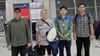 Dalih Belajar Agama Terbongkar, WNA Amerika Dideportasi dari Tulungagung
