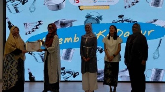 Bukan Cuma Teori, Ini Cara Kampus Menyiapkan Mahasiswa Masuk Dunia Kerja