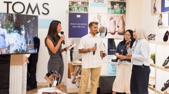 Gandeng Kreator Konten: Setiap Pembelian Sepatu Kini Donasi Rp50 Ribu untuk Buku Anak di Lombok