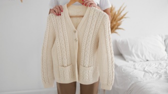 4 Rekomendasi Cardigan Stylish yang Cocok Dijadikan Kado Natal
