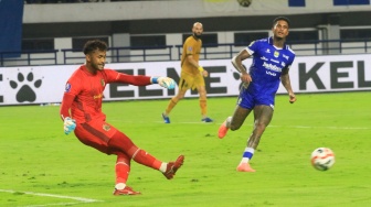 Jadi Kiper Andalan Bhayangkara FC, Aqil Savik Ungkap Peran Penting Luizinho Passos