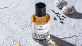 5 Rekomendasi parfum Lokal Pria Aroma Hangat dan Maskulin, Bikin Percaya Diri Meningkat