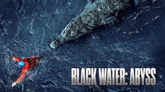 Black Water: Abyss: Terjebak di Labirin Gua Bersama Predator Purba, Malam Ini di Trans TV