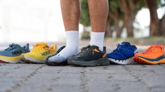 5 Sepatu Lari Hoka Diskon Akhir Tahun di Planet Sports Asia, Harga Turun Drastis