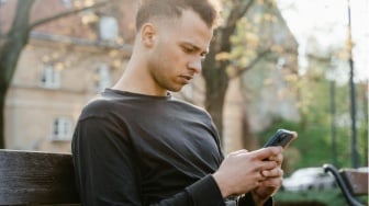 Bebas dari Gangguan: Gimana Cara Ampuh Memblokir Telepon Spam di iPhone?