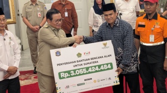 Pemprov DKI Kirim 27 Ton Bantuan ke Korban Bencana Sumatera