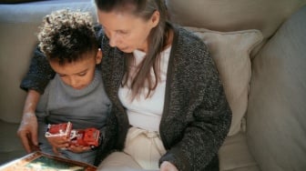 Terlihat Mapan, Tapi Rentan: Mengapa Keluarga Butuh Strategi Keuangan Jangka Panjang