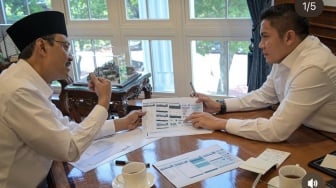 Seskab Teddy dan Mensos Bahas BLT hingga Bantuan Korban Banjir Sumatra, Ini Rinciannya