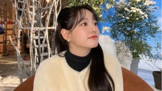 Tema Kura-Kura! Kim Se Jeong Perkenalkan Light Stick Baru untuk Penggemar