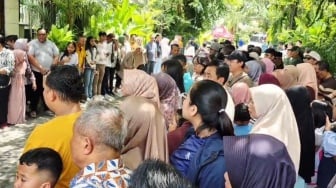Libur Nataru di Kota Solo: Volume Kendaraan Menurun, Rumah Jokowi Ramai Dikunjungi Wisatawan