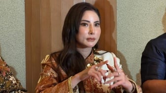 Ayu Aulia Kaget soal Isu Ridwan Kamil dan Aura Kasih: Ini Bapak RK Mau Huruf Abjad Gimana?