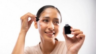 4 Serum Madecassoside Efek Anti-Inflamasi untuk Calming Kulit Berjerawat