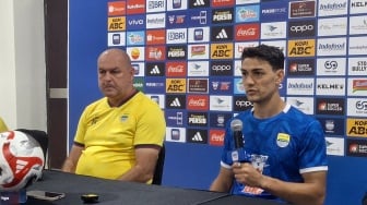 Bek Persib Federico Barba Tegaskan Fokus Hadapi PSM di Tengah Isu Gabung Pescara
