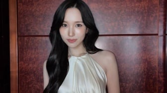 Gaya Sporty ke Classy, Ini 4 Look OOTD ala Mina TWICE Buat Kamu Sontek!