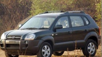 7 Mobil Bekas Sunroof Murah dibawah Rp 100 Juta: Interior Berkelas, BBM Super Irit