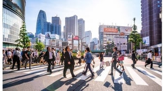 Oubaitori: Saatnya Berhenti Berlomba dan Mulai Bertumbuh Sesuai Ritme Diri