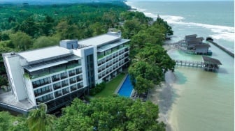 Liburan ke Anyer? Ini 5 Hotel Nyaman dengan View Pantai untuk Bersantai