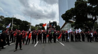 Live Report:  Aksi Demonstrasi Buruh Akan Penolakan UMP Jakarta 2026