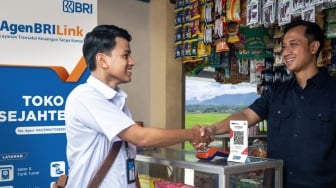 BRI Komitmen Berdayakan Komunitas dan Raih Penghargaan Impactful Grassroots Economic Empowerment