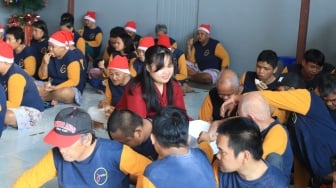 Berbagi Kasih di Momen Natal, Kehangatan untuk Penghuni Pusat Rehabilitasi