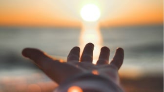 CERPEN: Matahari itu Bernama Surya