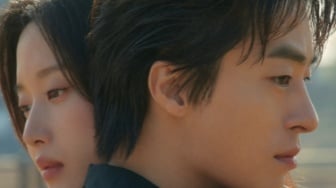 Sinopsis Once We Were Us, Film Romantis Korea Remake Us and Them yang Tayang Akhir Tahun