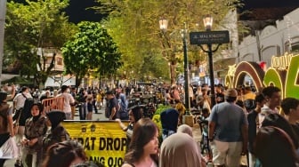Kawasan Malioboro Steril Kendaraan Jelang Tahun Baru 2026, Wisatawan Tumpah Ruah