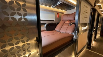 Bus Tingkat Jadi Tren Baru Liburan Jarak Jauh yang Lebih Mewah