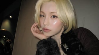 4 Inspo Daily Outfit Effortless ala Yeji ITZY, Simple tapi Selalu Kece!