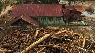 Pendidikan Pascabencana di Sumatra: Ketika Sekolah Dibuka Kembali, Siapkah Anak-Anak Belajar?