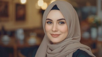 CERPEN: Mudah Jatuh Cinta yang Membawa Bencana