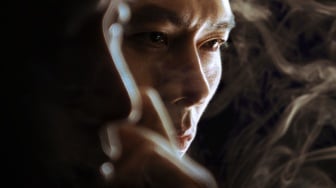 Totalitas! Hyun Bin Rela Tambah Berat Badan demi Peran di Made in Korea