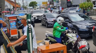 Yogyakarta Darurat Parkir Liar: Wisatawan Jadi Korban, Pemda DIY Diminta Bertindak Tegas!