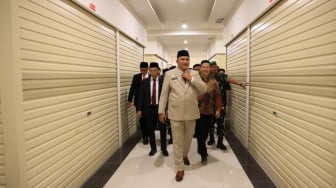 Ngurus Izin Sambil Nongkrong? Bupati Bogor Boyong Kantor Dinas ke VIVO Mall, Ubah Wajah Birokrasi