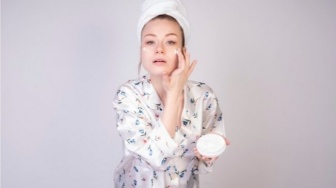 4 Brightening Moisturizer Symwhite 377 Atasi Dark Spot, Mulai Rp 30 Ribuan