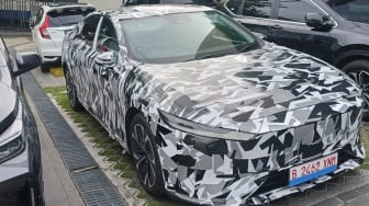 Mazda EZ-6 Mobil Listrik Hasil Kolaborasi dengan Changan Tertangkap Mulai Uji Jalan di Indonesia