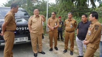 Janji Plt Gubri SF Hariyanto: Jalan Siak-Pekanbaru Mulus Sebelum Idul Fitri