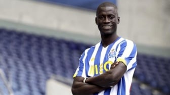 Siapkan Pengganti Virgil van Dijk, Liverpool Selangkah Lagi Rekrut Bek Muda Senegal